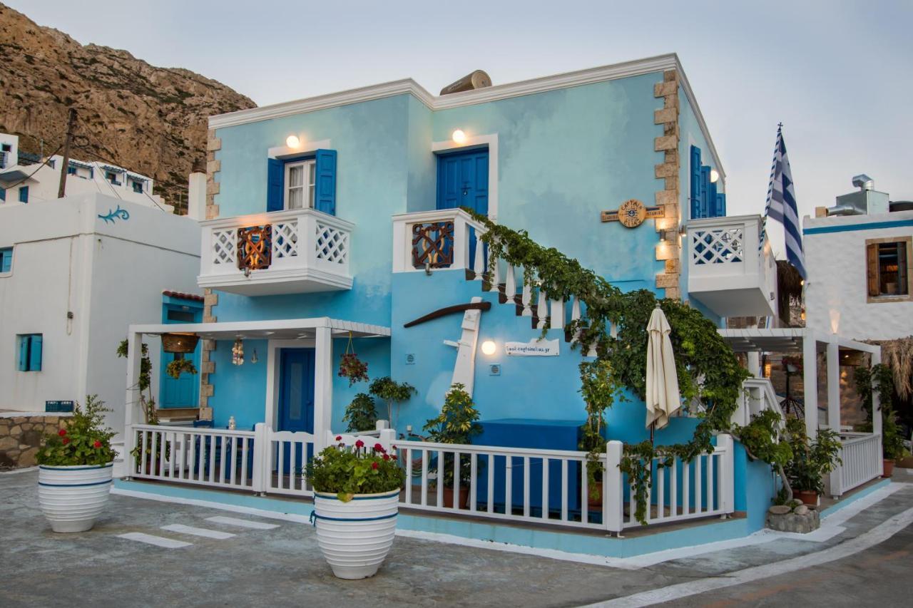 Captain Elias House Фойникион